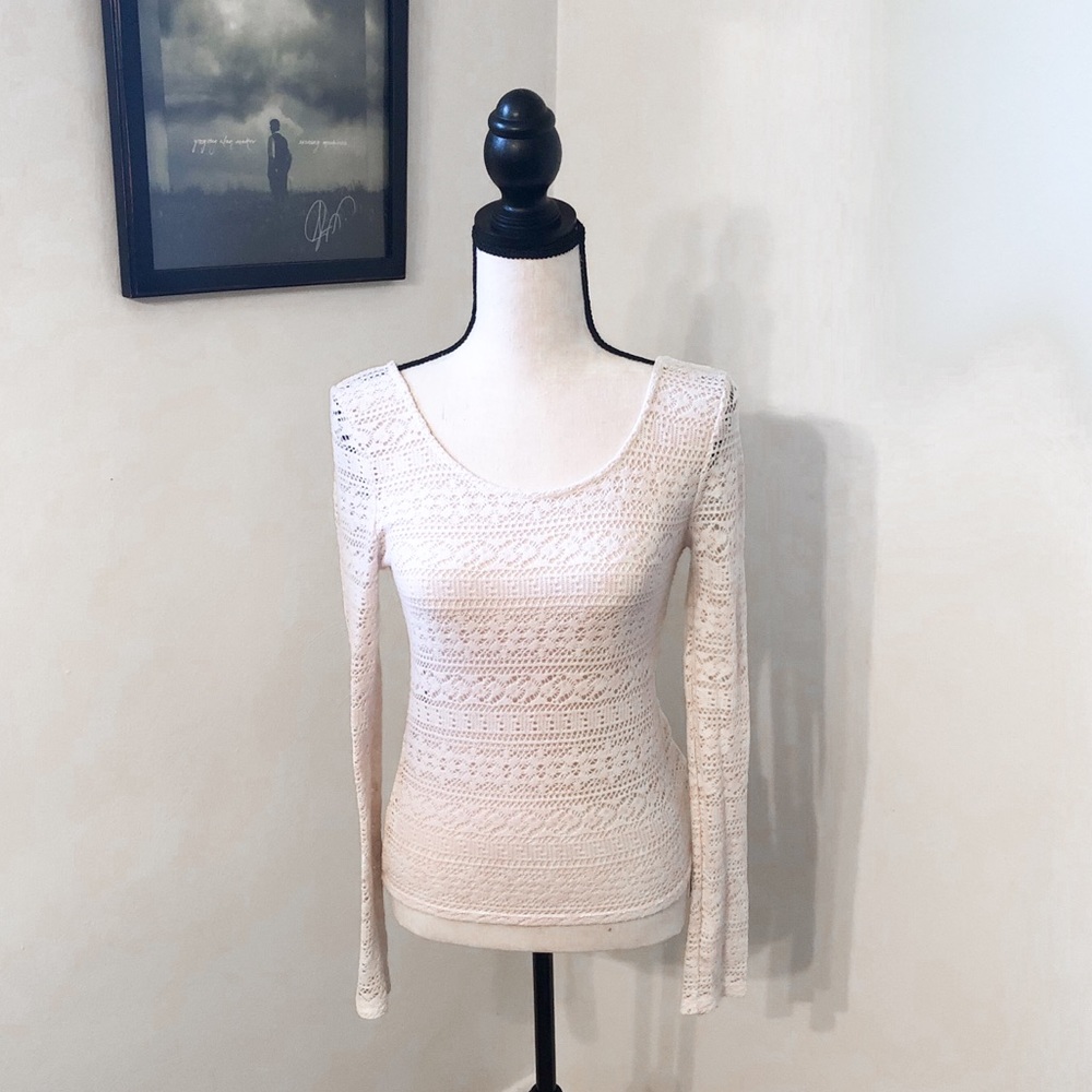 American Eagle Ivory Knit Top (S)
